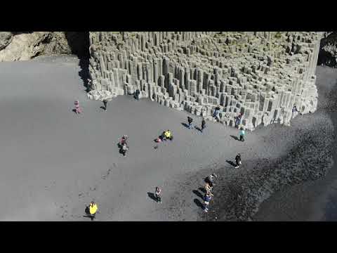 Using DJI Mavic 2 Zoom to shoot basalt columns and black sand of Reynisfjara beach in Iceland (4K)