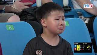 [分享] 樂天守備出狀況 弟弟看到哭影片