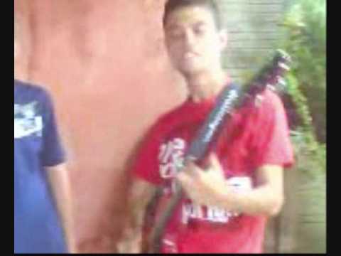 Trabalho de Literatura "Mundo Animal - Mamonas Assassinas" (Parodia)