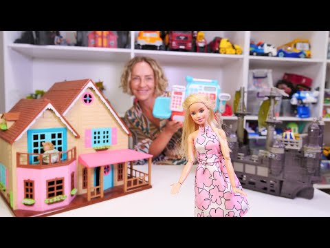 Nicoles Spielzeugladen - Barbie sucht ein Geschenk für Evi - Spielzeug Video für Kinder