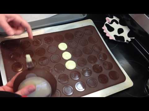 download lagu mp3 mp4 Macaron Baking Set, download lagu Macaron Baking Set gratis, unduh video klip Macaron Baking Set