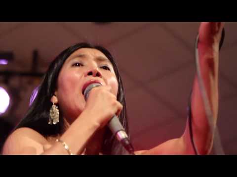 Palomita Vanidosa/Consuelo Jerí