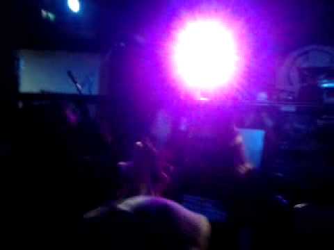 LochNesz - Freedom ( Paddy and the Rats cover) - ugrás