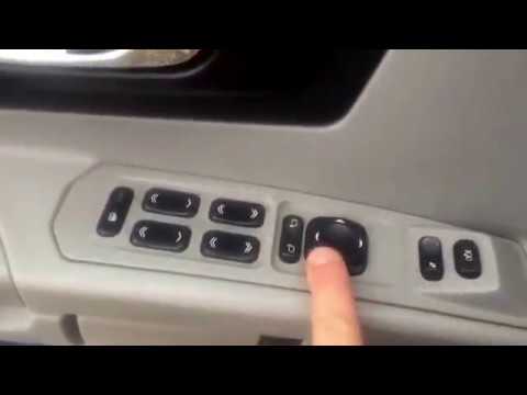 2004 Cadillac SRX review