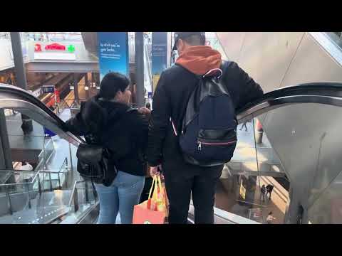 Nhà ga 3 tầng, nhà ga lớn nhất của Berlim