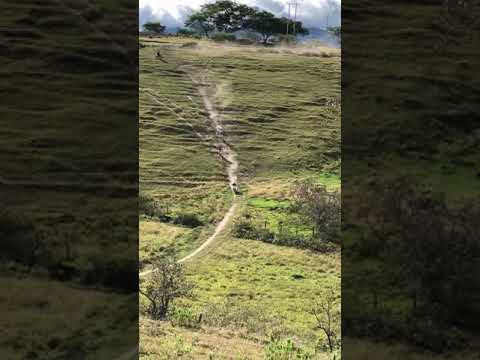 Carrera en Veloarena - CRF 250 y CRF 230, El Tambo Nariño - Vereda Los Llanos