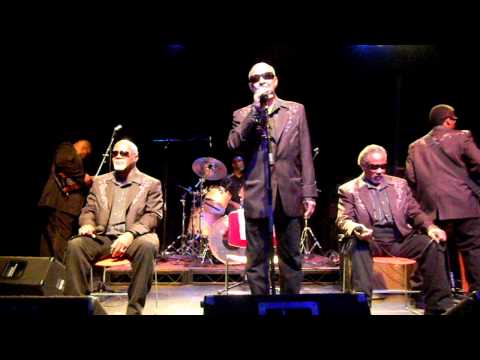 Blind Boys of Alabama "People Get Ready" 5-07-11 FTC Fairfield, CT