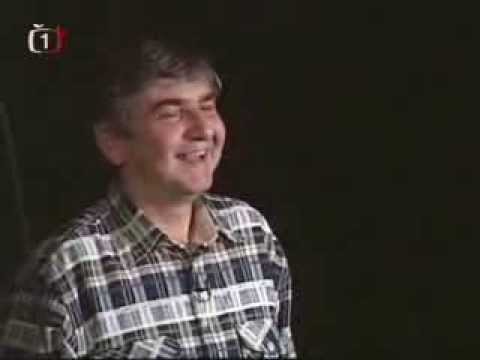 Pořád se něco děje II