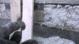 Утеплитель эковата, задувка в полости пола.