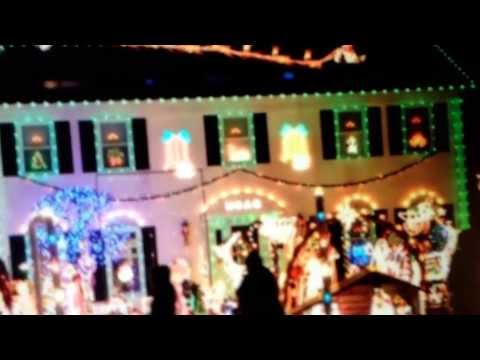 Hoag Family's Light Display!