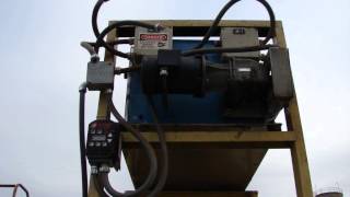 Control and Metering 1' x 6' weigh belt feeder. Model G1350