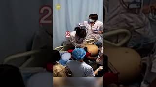 Download lagu 6 doctors save heart attack victim with extended CPR mp3 Download lagu 6 doctors save heart attack victim with extended CPR mp3