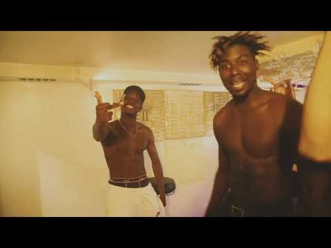 Kurtys Nino - EN ATTENDANT RUE #01 Ft. Diinsko