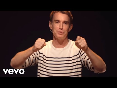Video thumbnail for Nous deux contre le reste du monde - Version acoustique