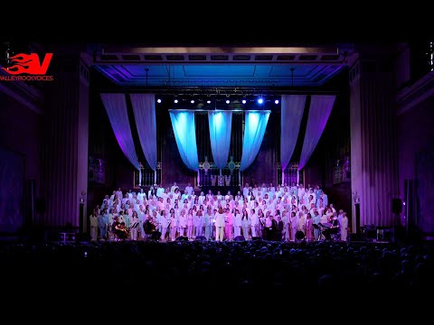 Queen "Don't Stop Me Now" Performed by Valley Rock Voices