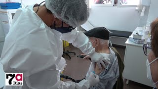 Primera dosis para mayores de 92 años y grandes dependientes