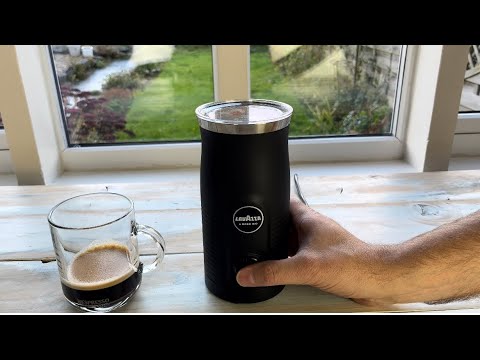 How to Use a Lavazza A Modo Mio MilkEasy Milk Frother | Quick and Easy First Use Video