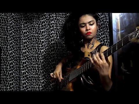 YOUNG BASSIST MOHINI DEY