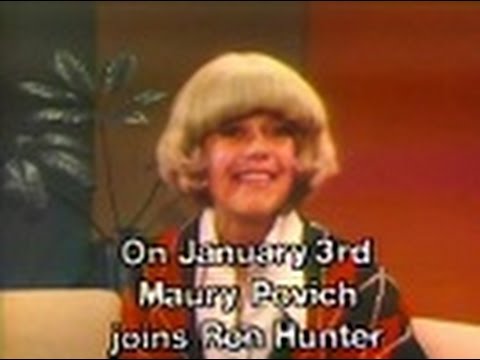 WMAQ Channel 5 - NewsCenter5 - "Maury Povich" (Short Promos, 1976/77)