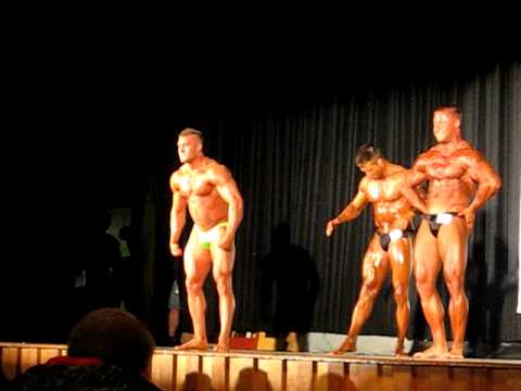 2011 NPC Bodybuilding Poses for Overall Winner Part 2 - Mike Christie & Dan Cheuvront