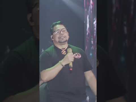 Dois Tristes- zezo dos teclados botou  pra lascar!