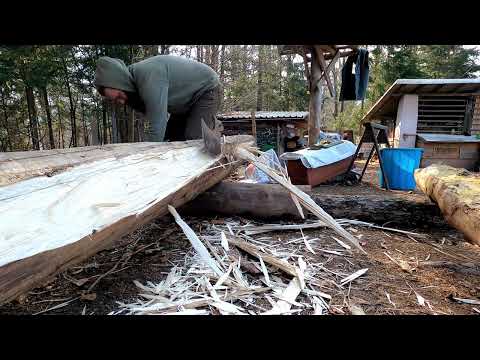 Traditional Slovenian Log to Beam Hewing The day at the Homestead pt. 1