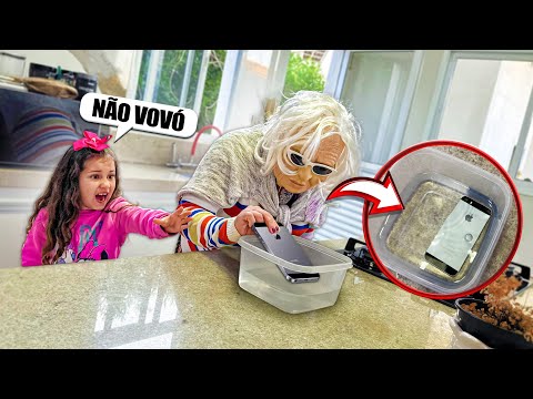 That wicked grandma put my little sister's cell phone in the water!!