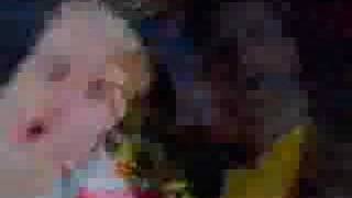 Videoklip Iné Kafe - Ráno s textom piesne