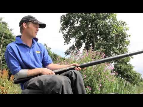 Rob Wootton Fishing The Method Feeder On The Pole!