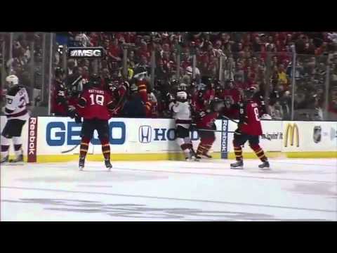 Scottie Upshall misses hit falls in his own bench 2012