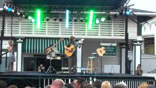Keller Williams - &quot;Faster Horses (The Cowboy and the Poet)&quot; - Live @ Churchill Downs (5/20/11)