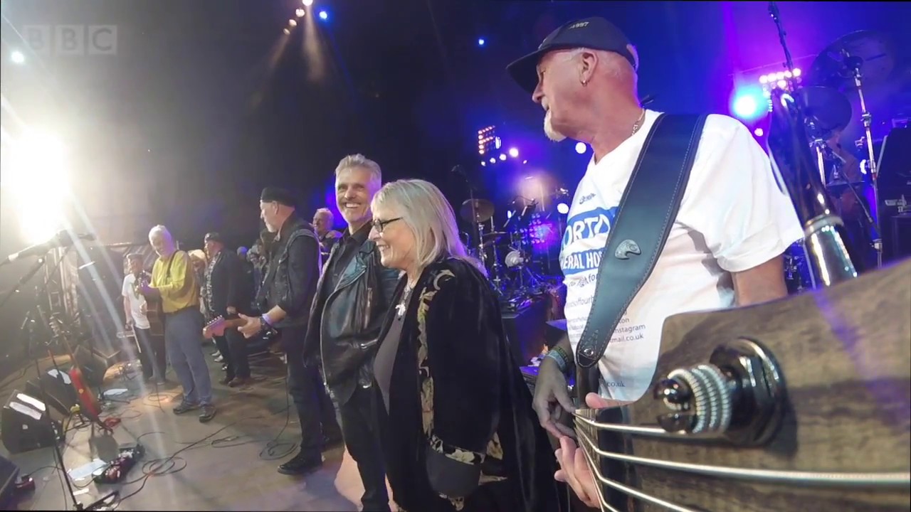 Fairport Convention - Meet On The Ledge - YouTube