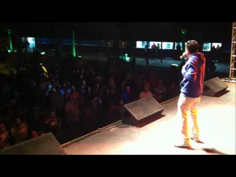 MC THIAGUINHO NO HANGAR 8 ((SHOW AO VIVO)) 05/08/2012  ((CONTRATE: 100*8933))