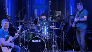 Video 90 vteřin z koncertu ve Vinohradském pivovaru