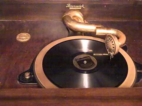 BEN BERNIE KELLER SISTERS AND LYNCH - PETRUSHKA - ROARING 20'S BRUNSWICK CORTEZ