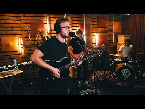 School is Cool - Run Run Run Run Run (live)