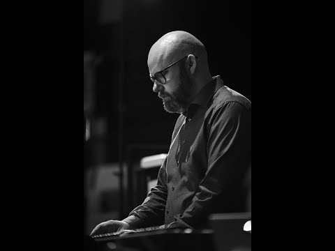 Lasse MARHAUG How to avoid Ants PRÉSENCES électronique 2023