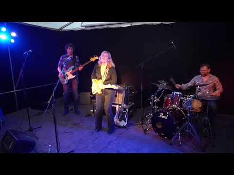 Vanesa Harbek "Trying" - Live in TECnet Obermain e.V. - Germany 2025