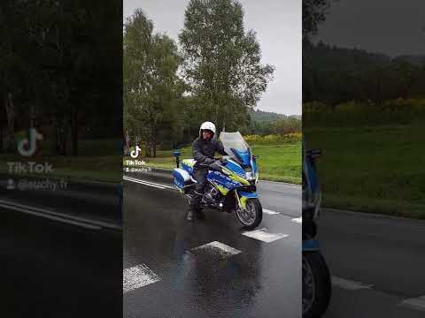 MOTOCYKLE POLICYJNE BMW POLICJA JELENIA GÓRA