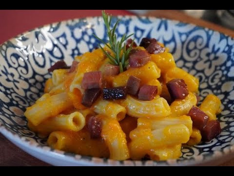 Come fare una Pasta con Zucca e Speck senza panna cremosissima ( Subtitles ) @ChefJasonznc