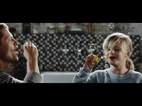 White Apple Tree - Snowflakes (offizieller Trailer Kokowääh)