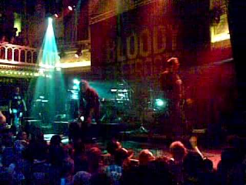 "What?!" Bloody Beetroots broke Paradiso soundsystem during 5 Days Off 2010