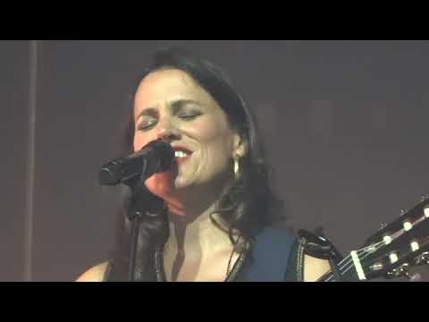 Clara Ysè - Le monde s'est dédoublé (ft. Dafné Kritharas & Paul Barreyre) Paris, Olympia 09/09/2025