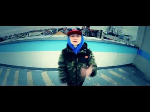 01. Ziarecki - Wchodzę [Prod. MKaZetKa] [Street Video 2014]
