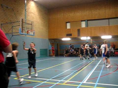 Eem'78 uit Eemnes vs SV Argon U12.