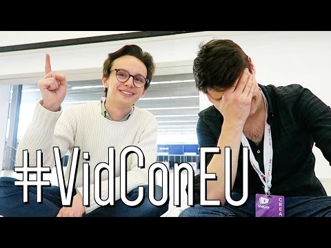 Dan fangirls over dodie | VidCon EU Vlog #1