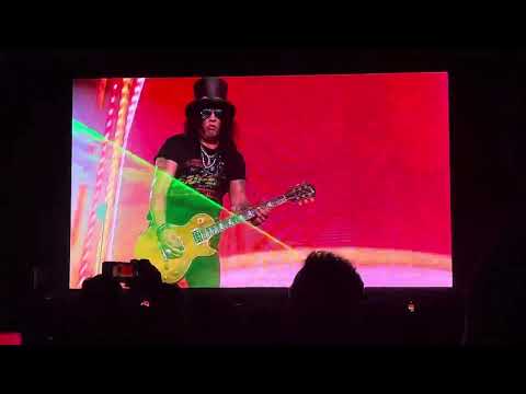 Welcome to the Jungle - Guns N’ Roses Live at Power Trip (10/6/2023)