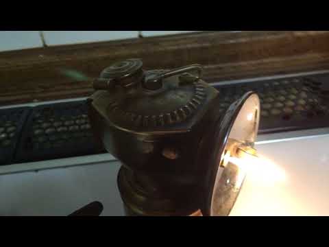 アセチレンランプ - 定義