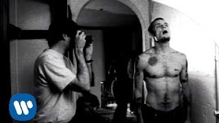 Red Hot Chili Peppers - Suck My Kiss [Official Music Video]