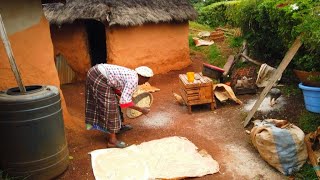 TYPICAL AFRICAN VILLAGE LIFE || KENYA EAST Africa 🔥‼️